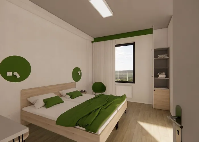 Active Stadium Hotell 3*